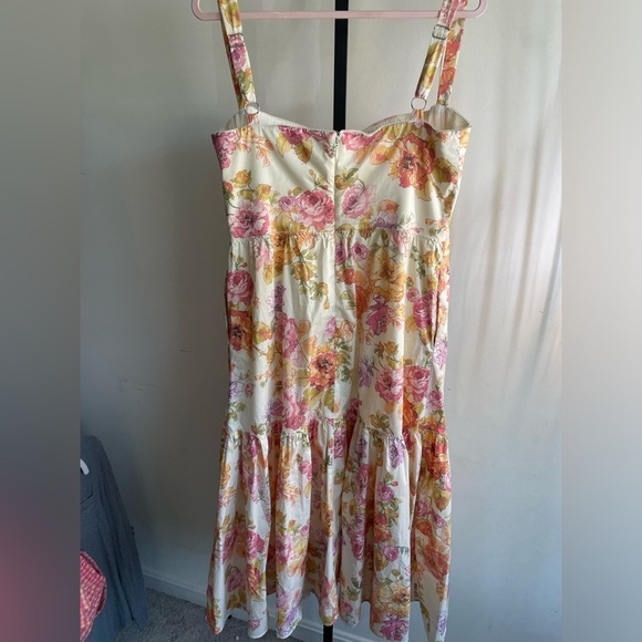 House of CB|| ELIA
Ivory Floral Midi Sundress, Size XL Plus Cup - Picture 7 of 10